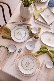 Hermia Juego de desayuno de 14 piezas en porcelana azul